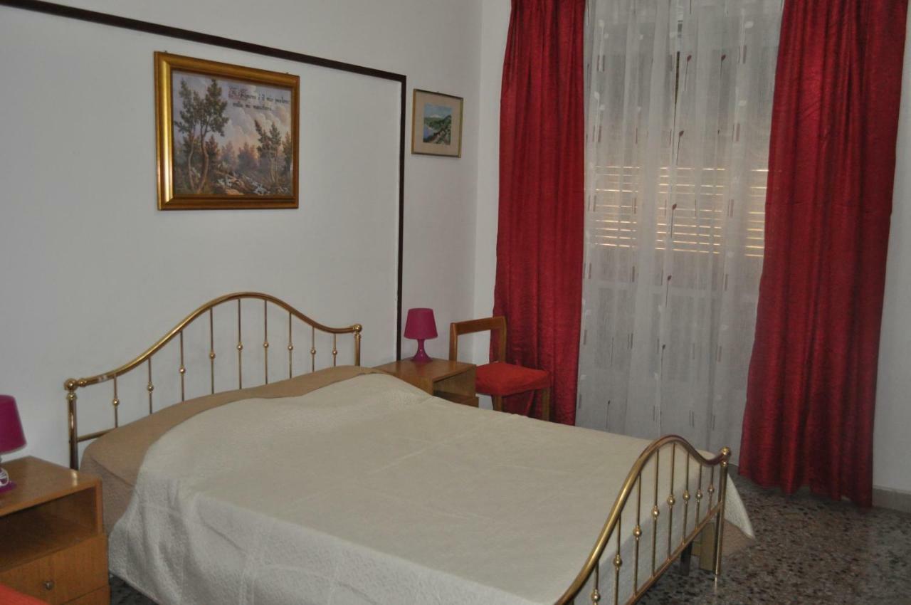 Bed & Breakfast Victoria 3*